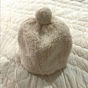 Off White Fleece Bundle Me Winter Hat size‎ 6-12 months